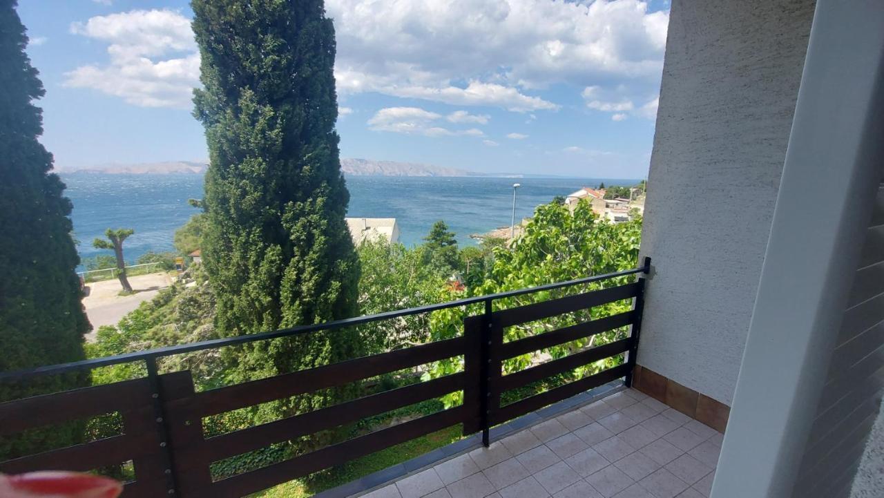 Ferienwohnung Corina & Franco Senj  Exterior foto